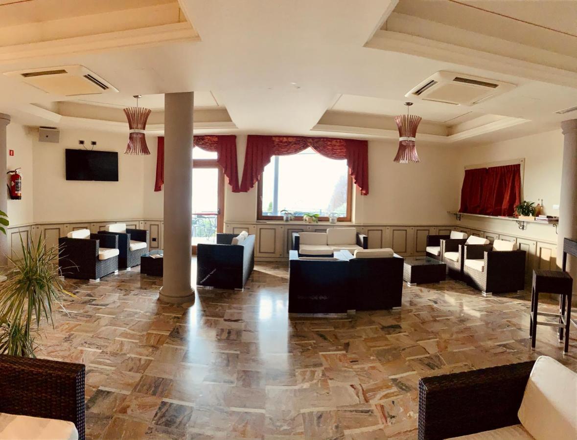 Hotel Saligari Verceia Kültér fotó