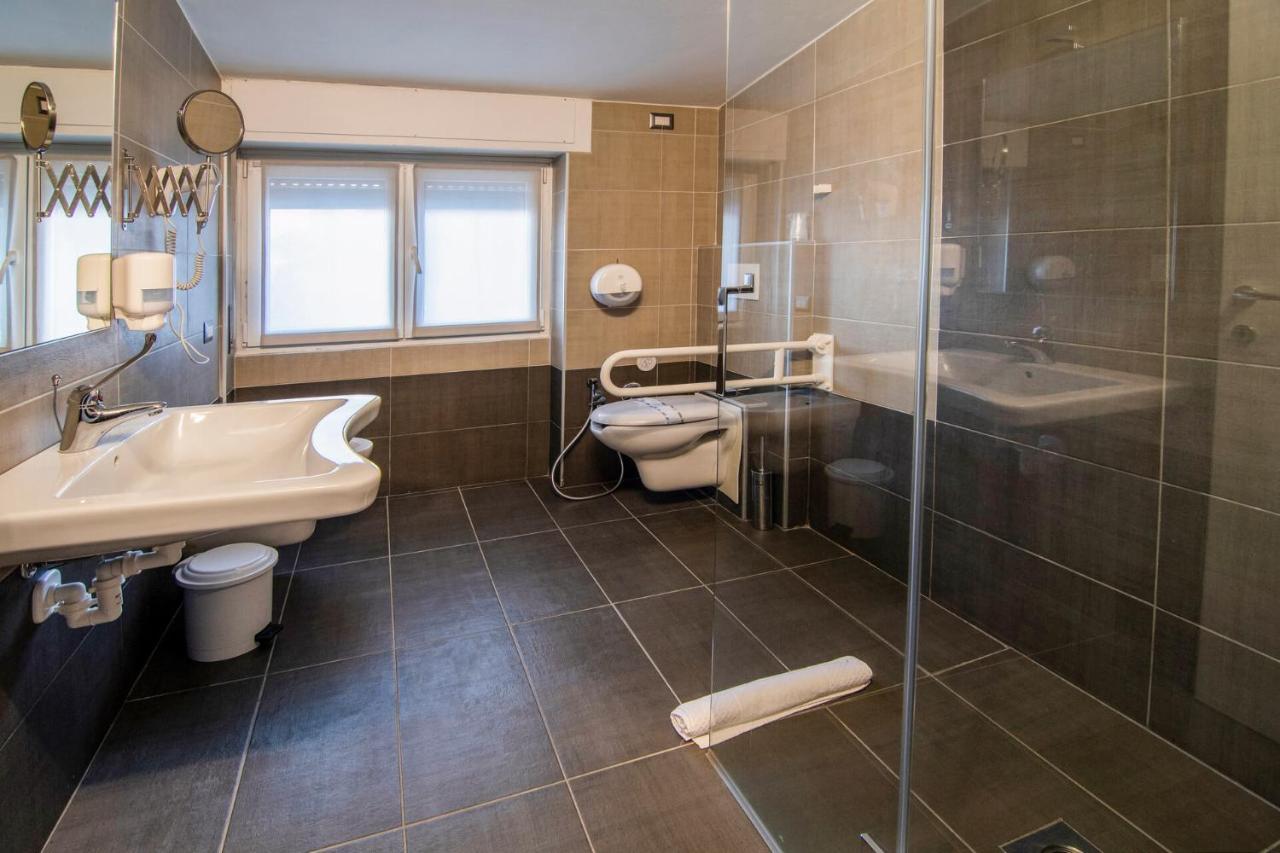 Hotel Saligari Verceia Kültér fotó