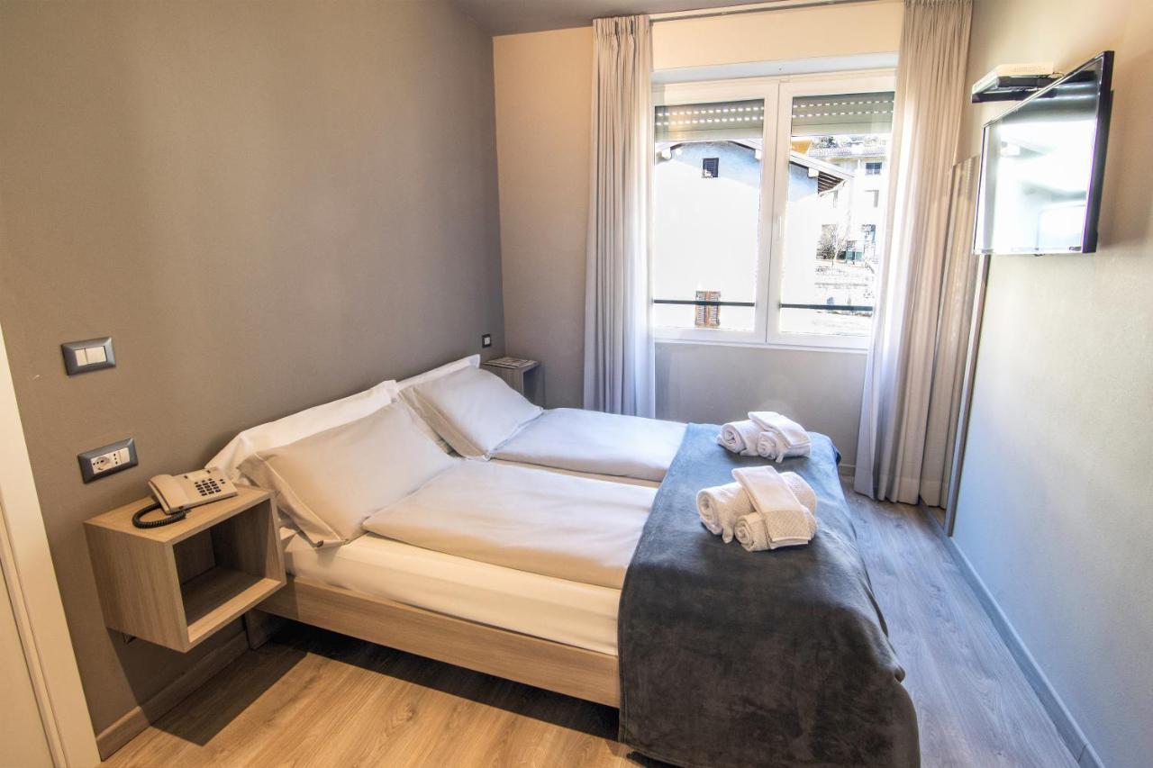 Hotel Saligari Verceia Kültér fotó