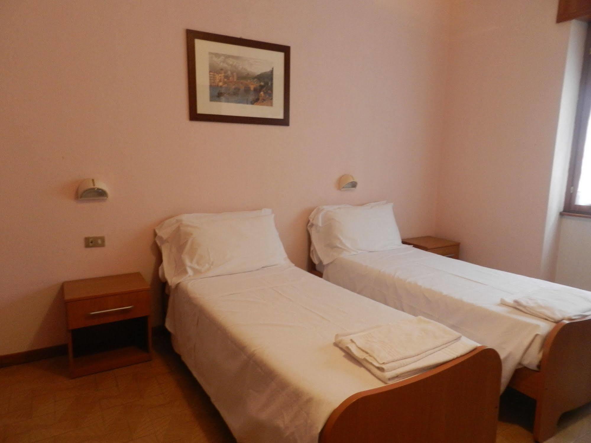 Hotel Saligari Verceia Kültér fotó